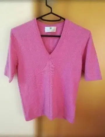 BALLANTYNE 핑크 V넥 반팔 스웨터