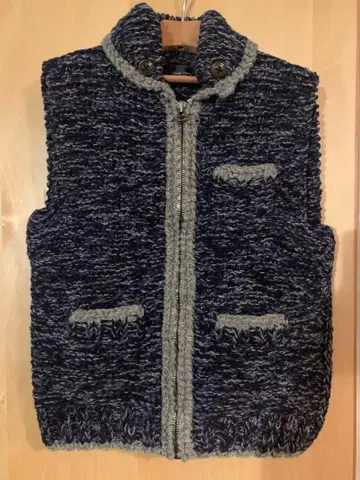 윙스 앤 혼즈 (wings + horns) 니트 베스트 M