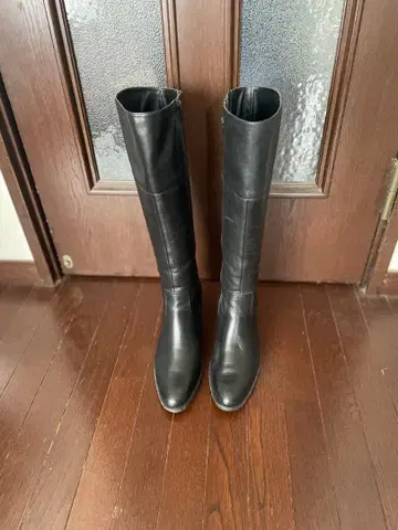 블랙 가죽 롱 부츠 중간 힐