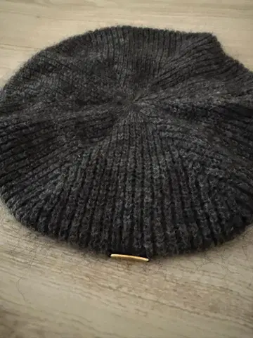 BLUE LABEL CRESTBRIDGE 그레이 베레모