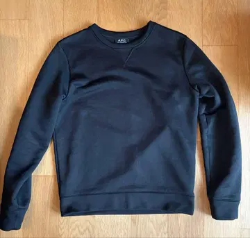 A.P.C. 맨투맨 블랙 S 사이즈