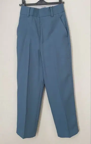 MIESROHE 지속가능성 스트레이트 마니쉬 팬츠 블루 0