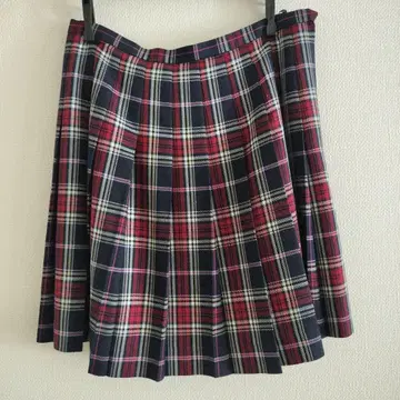 EASTBOY 체크 무늬 플리츠 스커트 사이즈 13