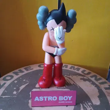 철완 아톰 ASTRO BOY KAWS