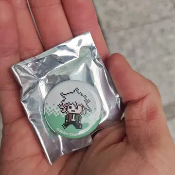 단간론파 15주년 캡슐 토이 도트 그림 캔뱃지 코마에다 나기토