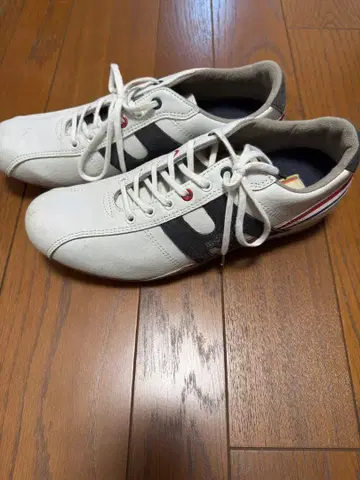 뫼비우스 캐주얼 스니커즈 EU 41 화이트/다크 그레이