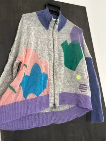 새상품급 큐브 큐브 니트