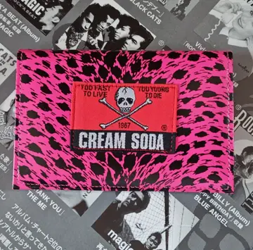 [새상품] 핑크 드래곤 / Cream Soda 레오파드 무늬 패스 케이스