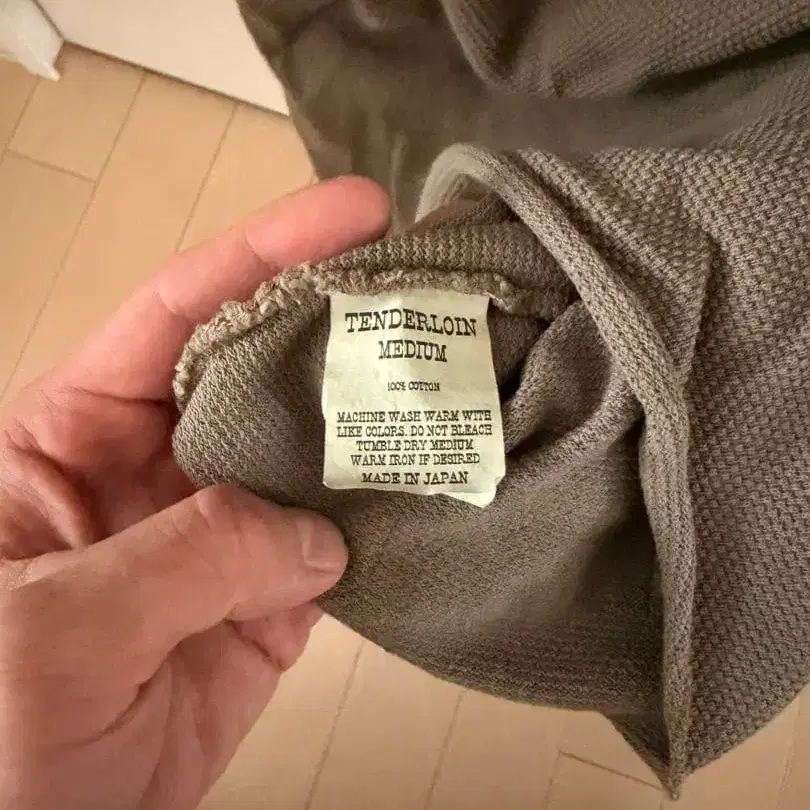 3번째 상품 이미지