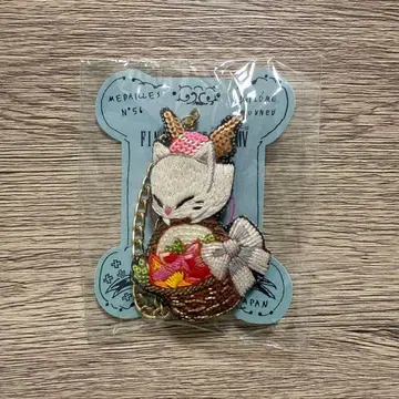 파이널 판타지 XIV x 이세탄 자수 참 브로치 부케 모그리