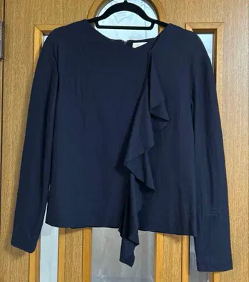 LE CIEL BLEU 네이비 프릴 상의 38