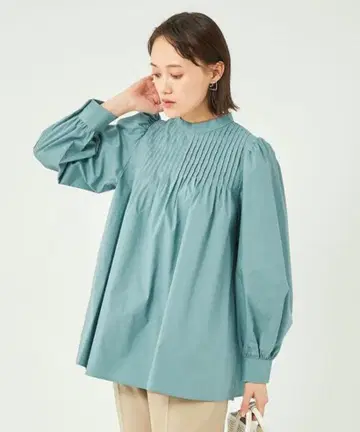 타프타 핀턱 블라우스