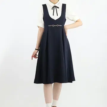 F i.n.t 체인 비트 사용 딥 V넥 오버롤 스커트