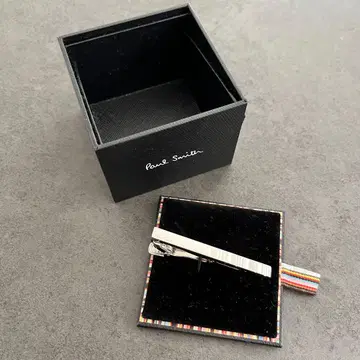 폴 스미스 넥타이핀 스트라이프 디자인