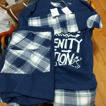 레어템 멋쟁이 네이비 체크 무늬 셋업 M 사이즈 새상품