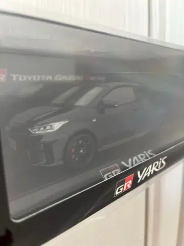 도요타 GR 야리스 프레셔스 블랙 펄