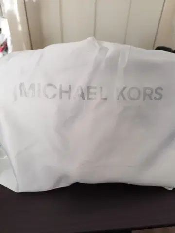 MICHAEL KORS 블랙 핸드백