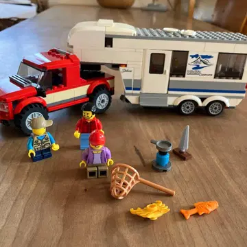 LEGO CITY 레고 시티 60182 캠핑카