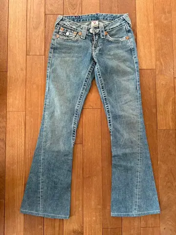 트루릴리젼 부츠컷 데님