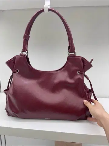 STAND OIL 버건디 숄더백