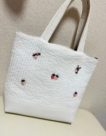 pionunnal familia MOVE 파미리아 토트백