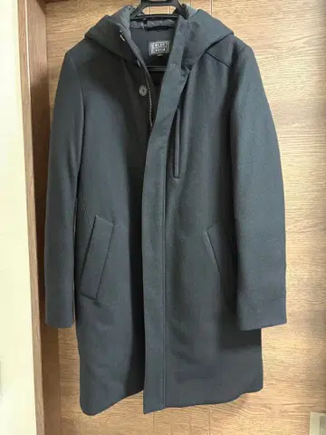 투모로우랜드 BLUE WORK 울 다운 코트 블랙