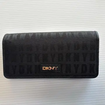 DKNY 블랙 캔버스 원단 장지갑 이단 접이