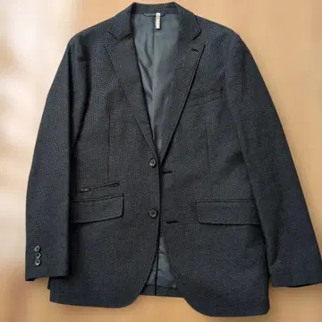 Crocodile 다크 그레이 테일러드 자켓 클리닝 완료