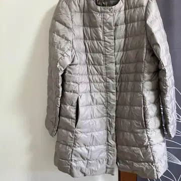 AC 디자인 바이 알파 큐빅 라이트 다운 코트