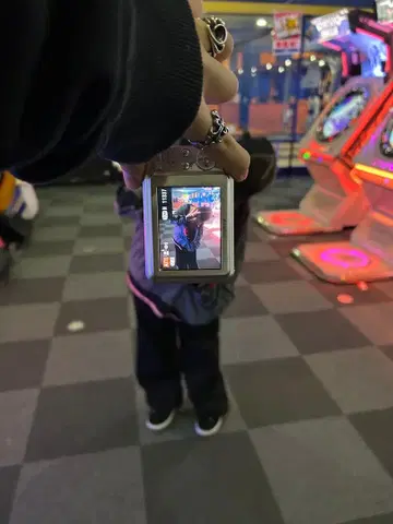 ECK 후드 부착 그레이 집업 후드티