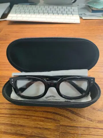 언클라우드 블루버드 조광 렌즈 UNCROWD Bluebird