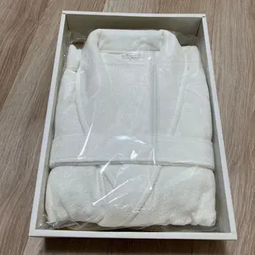 Hallmark 화이트 목욕 가운 L 사이즈