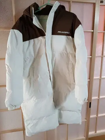 다운 자켓 화이트/브라운