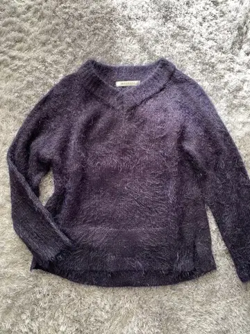 MELROSE 퍼플 V넥 스웨터 멜로즈