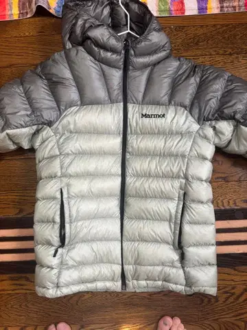 Marmot 후드 부착 다운 자켓 그레이/실버
