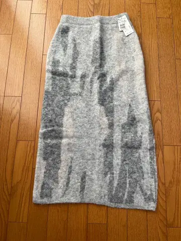 택 포함 새상품 야마다야 RADIATE/라디에이트 니트 스커트*스캇