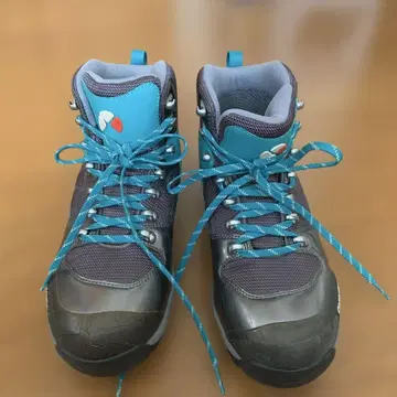 Caravan 고어텍스 트레킹 슈즈 그레이 x 그린 26.5