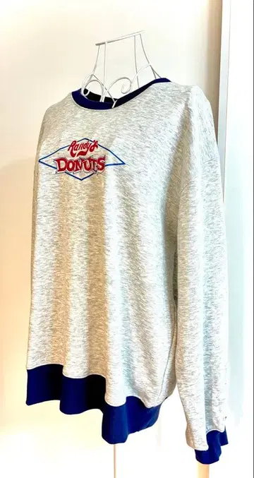 Randy's Donuts 맨투맨 M 사이즈 그레이