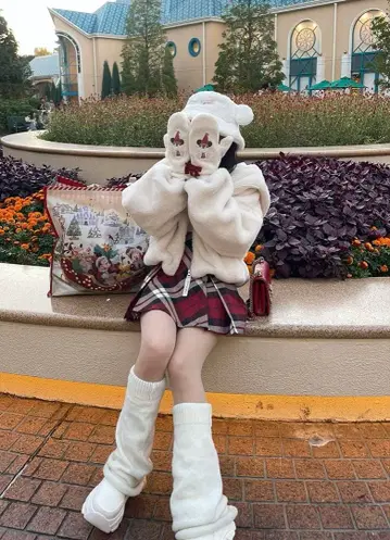 [새상품급] 리루린린 미튼 장갑 2025 디즈니 크리스마스 미키