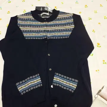 새상품 가디건 NEYYORKER M