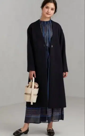 오버사이즈 노라펠 코트