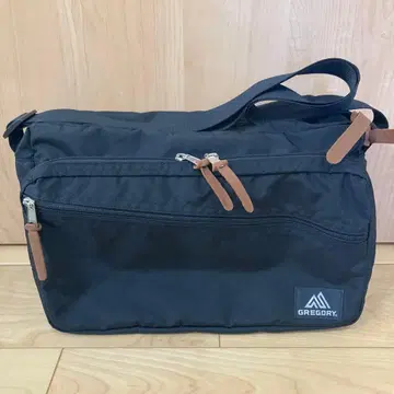 그레고리 숄더백 L 사이즈