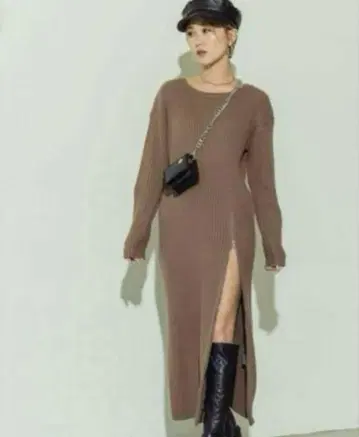 blondey 브론디 사이드 집업 리브 니트 원피스