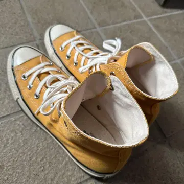 컨버스 올스타 짙은 옐로우 컬러 하이컷 25cm