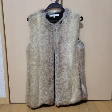 ZARA 자라 퍼 베스트