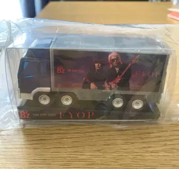 B'z FYOP LIVE GYM 투어 트럭 투어 트럭 굿즈