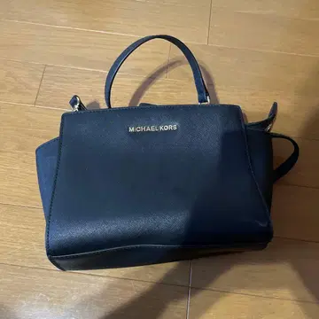MICHAEL KORS 블랙 핸드백