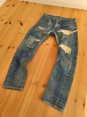 glamb 데미지 가공 스트레이트 청바지 사이즈 3