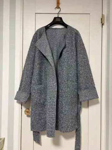 스페치오 압축 컬 원단 경량 코트 그레이 사이즈 40