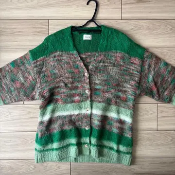 PAMM 기수역 니트 가디건